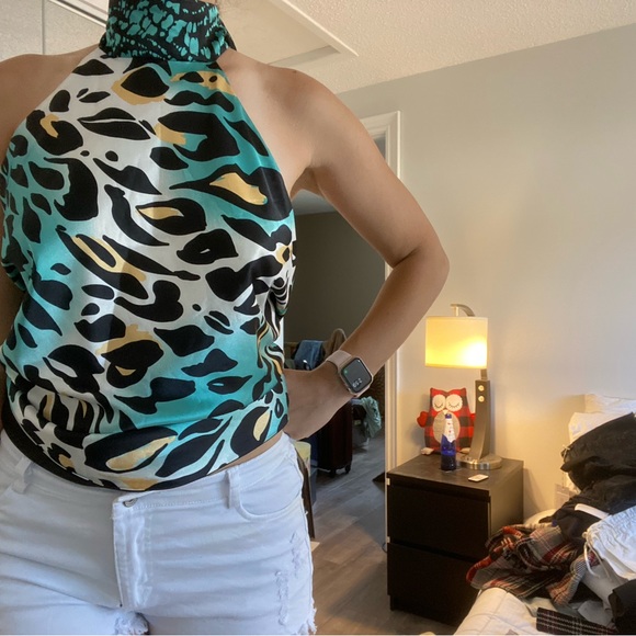 Le Chateau Leopard Print Halter Top (ties in the back) - Picture 2 of 7